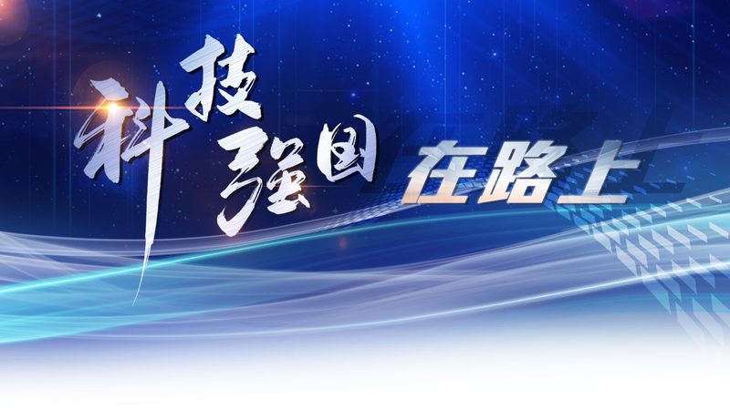 企业在选择OA协同办公系统时，应综合考虑以下因素：